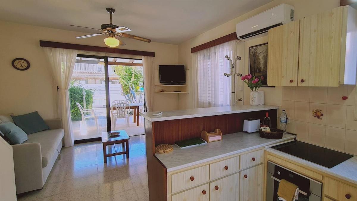 Stay Sea Gem House Meneou Exterior photo
